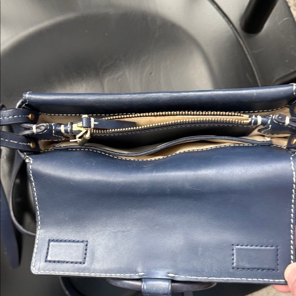 Tory Burch Navy Leather Logo Crossbody - Picture 4 of 4